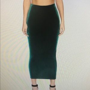 Velvet pencil skirt (small, army green)